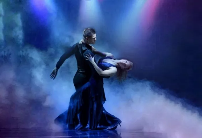 Танцевальная студия Dance For You  в  Дубаи