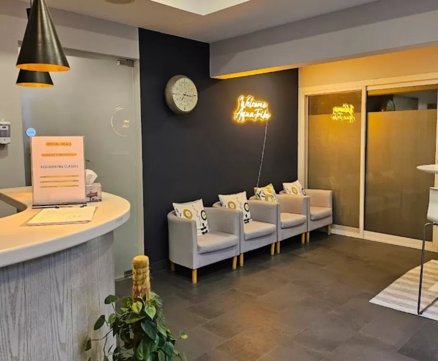 Аквафитнес L'Atelier Aquafitness в Дубаи: Бассейн , Аквааэробика , Аквафитнес, Развиваться, Тренировки , Спиннинг, Фитнес ,