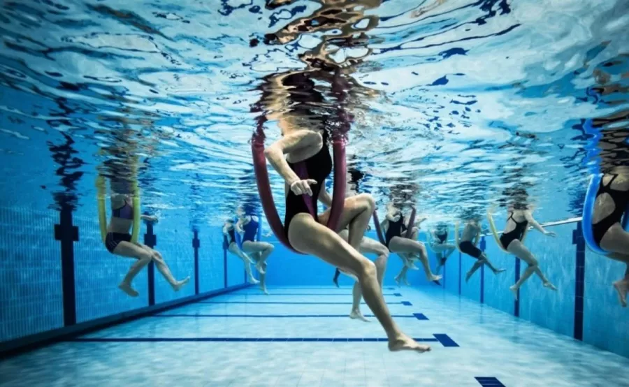 Аквафитнес L'Atelier Aquafitness в Дубаи: Бассейн , Аквааэробика , Аквафитнес, Развиваться, Тренировки , Спиннинг, Фитнес ,