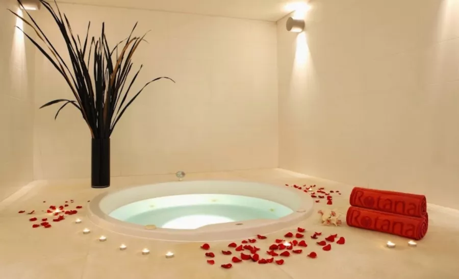 Тренажерный зал Bodylines Fitness & Wellness Club в Дубаи: Велнес, Фитнес , ОАЭ 🇦🇪 , Тренировки , Тренажёрный зал , Развиваться, Я Спортсмен, Спортивный клуб , Сауна, Джакузи ,
