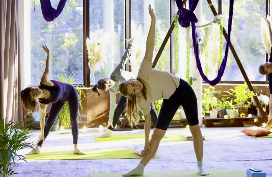Фитнес-клуб Mama fitness в Сочи: Аэробика, Зумба, Отдельный женский зал, Развиваться, Фитнес, Йога, Пилатес, Стретчинг, Персональный тренер,