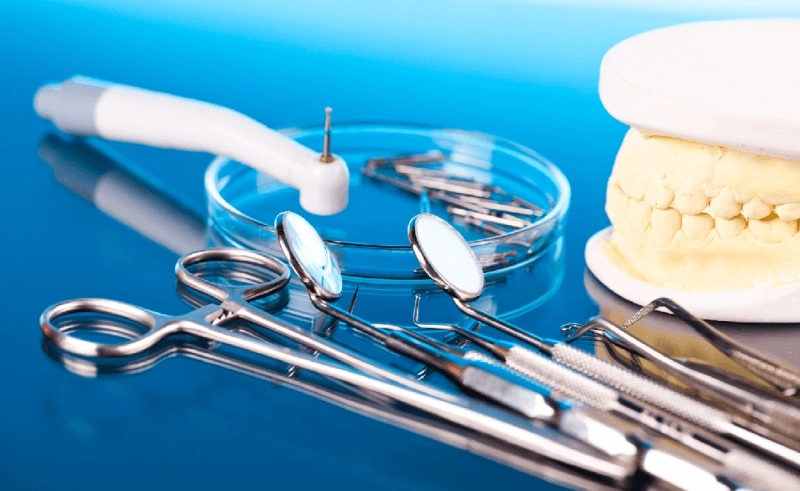 Стоматологическая клиника DENT Aligners в Ереване: Ортопедия, Эстетика, Отбеливание Зубов, Имплантация, Стоматологическая Диагностика, Терапия, Пародонтология, Детская Стоматология,