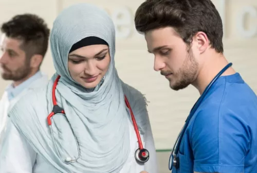 Оздоровительный комплекс Dubai Healthcare City Center в Дубаи