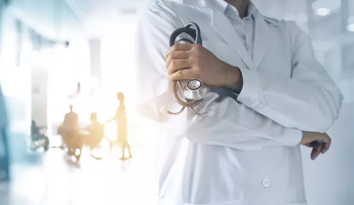 Медицинский центр New Emirates Medical Centre  в  Дубаи