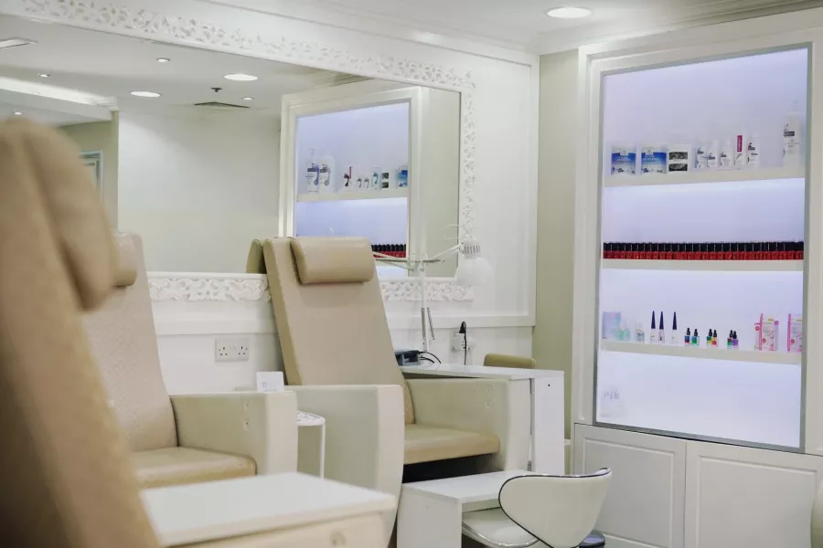 Салон красоты Paulista Ladies Salon в Дубаи: Волосы, Я красивая, Hair, Nails, Маникюр, Стрижка, Окрашивание,