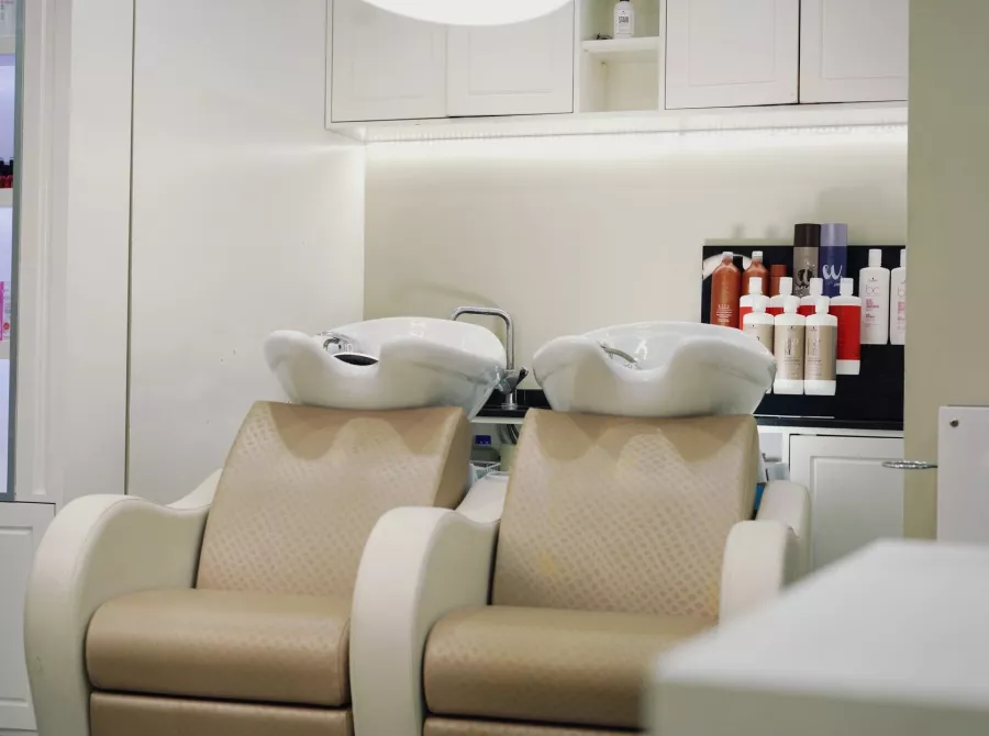Салон красоты Paulista Ladies Salon в Дубаи: Волосы, Я красивая, Hair, Nails, Маникюр, Стрижка, Окрашивание,