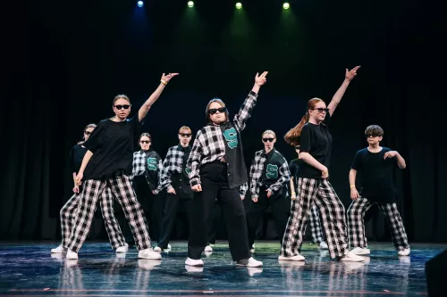 Школа танцев District 18  в  Ижевске