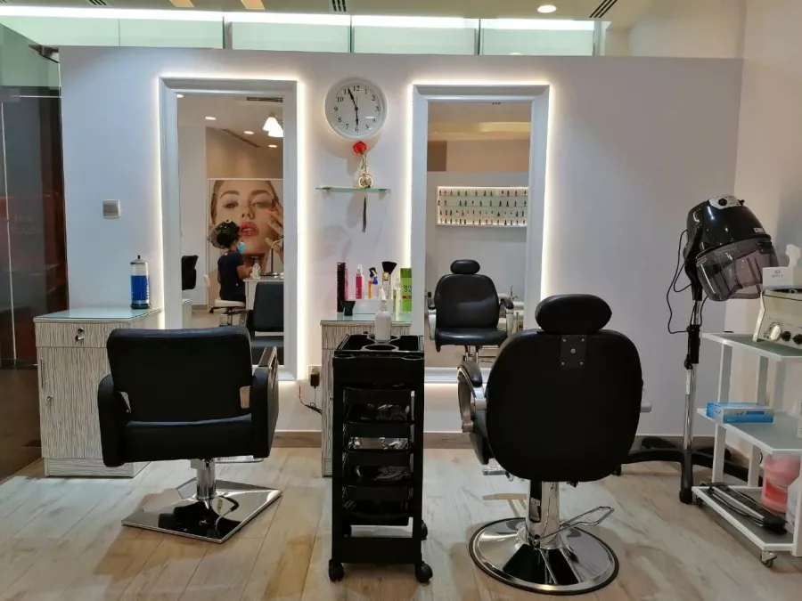 Салон красоты Konjo Ladies Salon в Дубаи: Волосы, Я красивая, Hair, Маникюр, Nail, Стрижка, Макияж,
