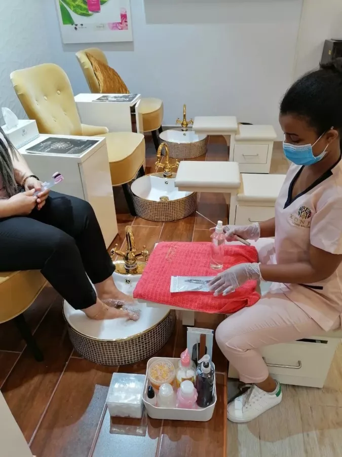 Салон красоты Konjo Ladies Salon в Дубаи: Волосы, Я красивая, Hair, Маникюр, Nail, Стрижка, Макияж,
