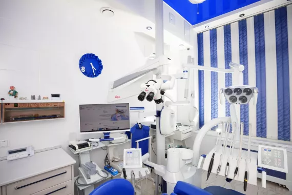 Стоматологическая клиника "Dental Studio"