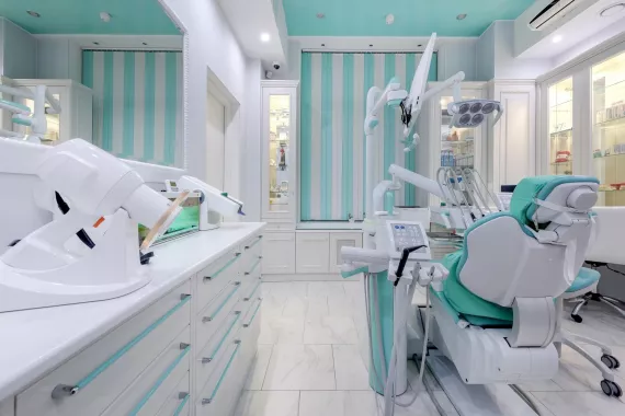 Стоматологическая клиника "Dental Studio"