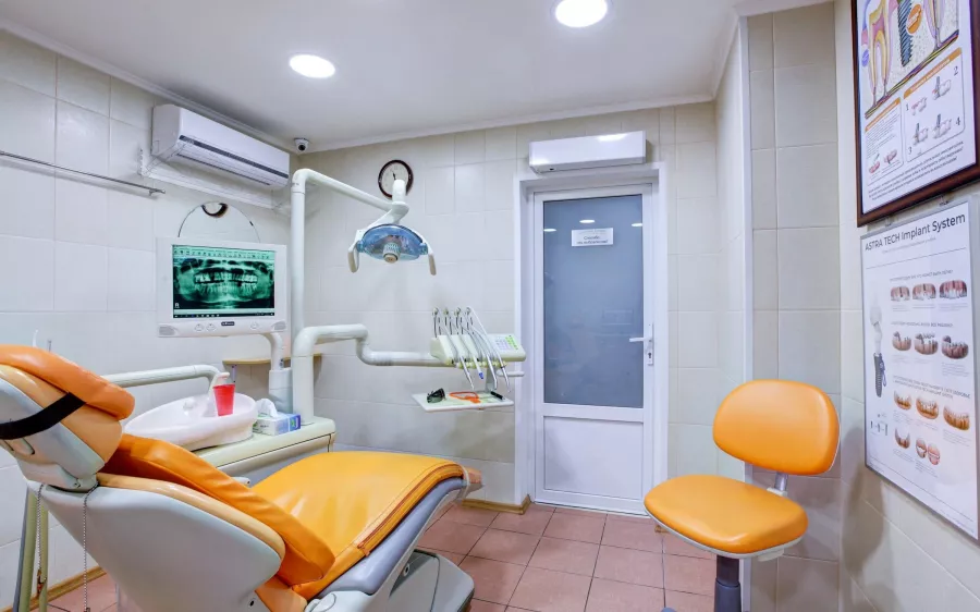 Стоматологическая клиника Dental Studio в Адлере: Имплантация, Лечение Зуба, Удаление Зуба, Детский Стоматолог, Стоматология, Лечение Десен, Лечение Кариеса, Бесплатная Консультация, Диагностика,