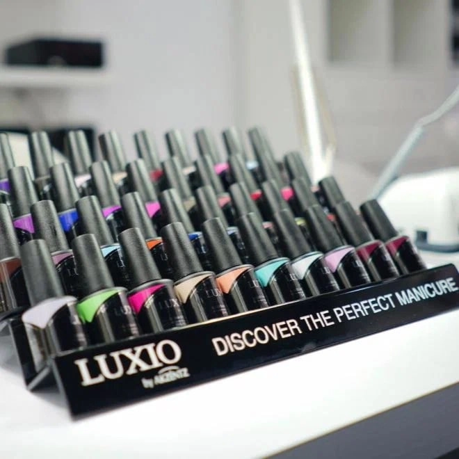 Салон красоты Luxio by Akzentz в Дубаи: Ногтевая студия, Я красивая, Ногти, Уход, Nail, Педикюр,