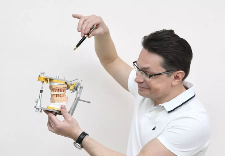 Стоматология BUDOVSKY dental clinic в Дубаи: Лечение Зуба, Доктор, Стоматолог, Зубы, Врач, Здоровье,