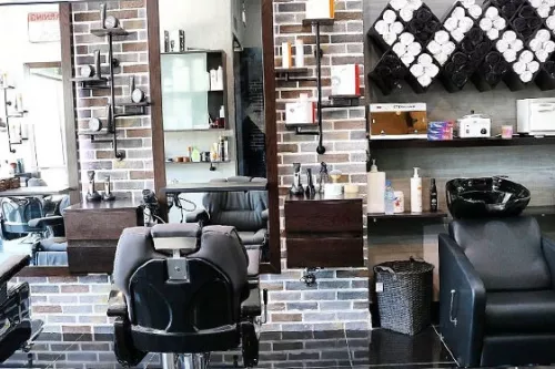 Салон красоты Curl & Sparkle Beauty Salon  в  Дубаи