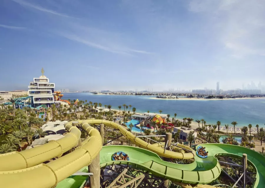 Аквапарк Aquaventure Waterpark в Дубаи: Аквапарк , Водные горки, Бассейн, Для детей, Возле воды, Развлечения ,