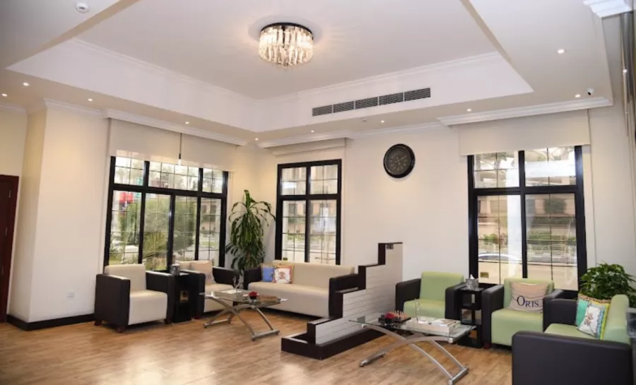 Стоматология Oris Dental Center Jumeirah в Дубаи: Разное, Лечение Зуба, Врач, Медицина, Стоматолог, Здоровье,