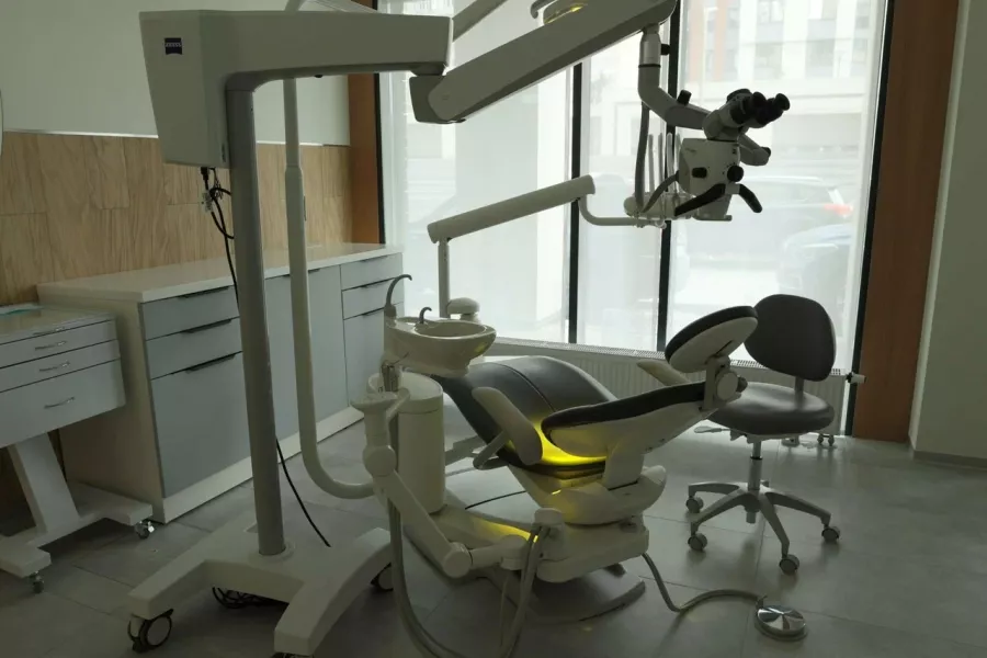 Стоматологическая клиника Clinica Native в Екатеринбурге: Имплантация, Лечение Зуба, Удаление Зуба, Детский Стоматолог, Стоматология, Лечение Десен, Лечение Кариеса, Бесплатная Консультация, Диагностика,