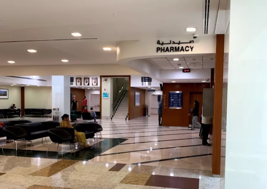 Медицинский центр Zulekha Healthcare Group в Дубаи: Медицинский центр , Медицина , Доктор, Пациент , Больница , Лечение, Хирург, Педиатр , Следить за здоровьем,
