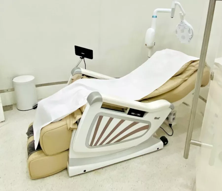 Медицинская клиника Lookswoow Aesthetics в Дубаи: Больница 🏥 , Медицина , Медицинский центр , Клиника, Врач, Доктор , Пациент , Следить за здоровьем,