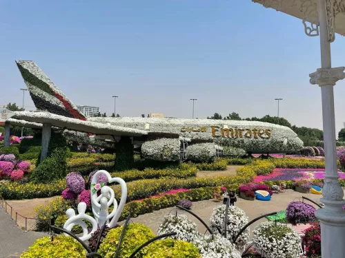 Парк The Dubai Miracle Garden  в  Дубаи