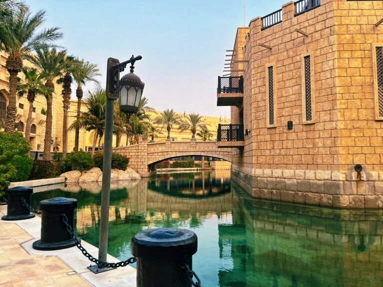 Рынок Souk Madinat Jumeirah в Дубаи: Рынок, Магазин, Покупки, Shopping , Shopping mall, Покушать, Базар,