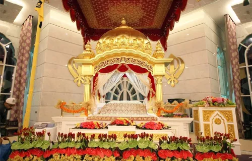 Религиозная достопримечательность Guru Nanak Darbar Sikh Temple в Дубаи