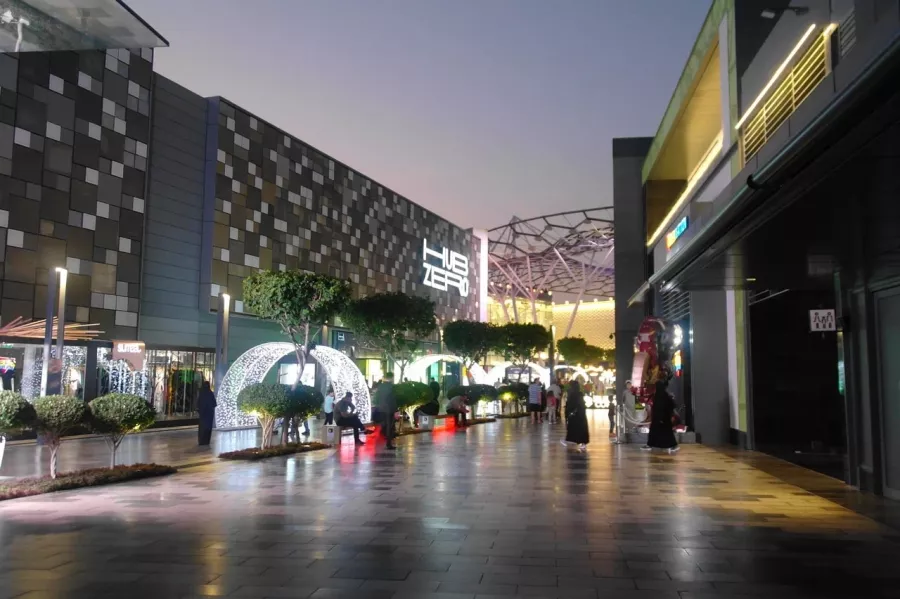 Торговый центр City Walk Mall в Дубаи: Торговый центр, Покупки, Шоппинг, Shopping , Shopping mall, Деятельность,