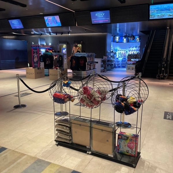 Кинотеатр Roxy Cinemas City Walk в Дубаи: Кинематограф, Кино, Film, Фильм, Кинотеатр, Cinema,