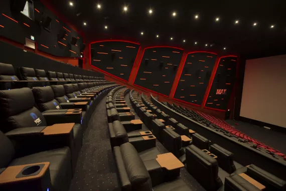 Кинотеатр "Vox Cinemas" в ​Deira City Centre Mall