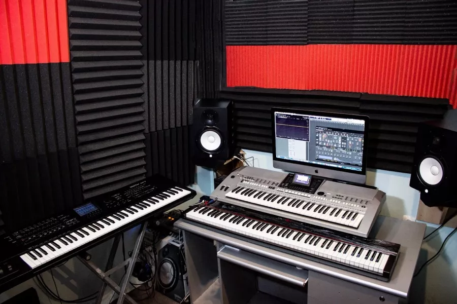 Студия Звукозаписи DOminant Studio в Ереване: Создание Музыкальных Композиций, Звукозапись, Аранжировка, Рекламные Джинглы, Обработка Вокала, Сведение и Мастеринг,