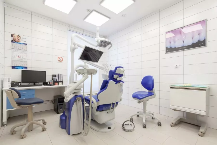 Стоматологическая клиника Дента Лайн в Екатеринбурге: Имплантация, Лечение Зуба, Удаление зубов, Стоматолог, Лечение Десен, Диагностика, Консультация ,