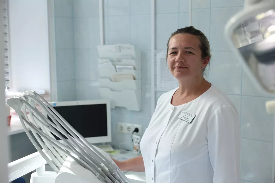 Стоматологическая клиника Владимир А в Екатеринбурге: Имплантация, Лечение Зуба, Удаление Зуба, Детский Стоматолог, Стоматология, Лечение Десен, Лечение Кариеса, Бесплатная Консультация, Диагностика,