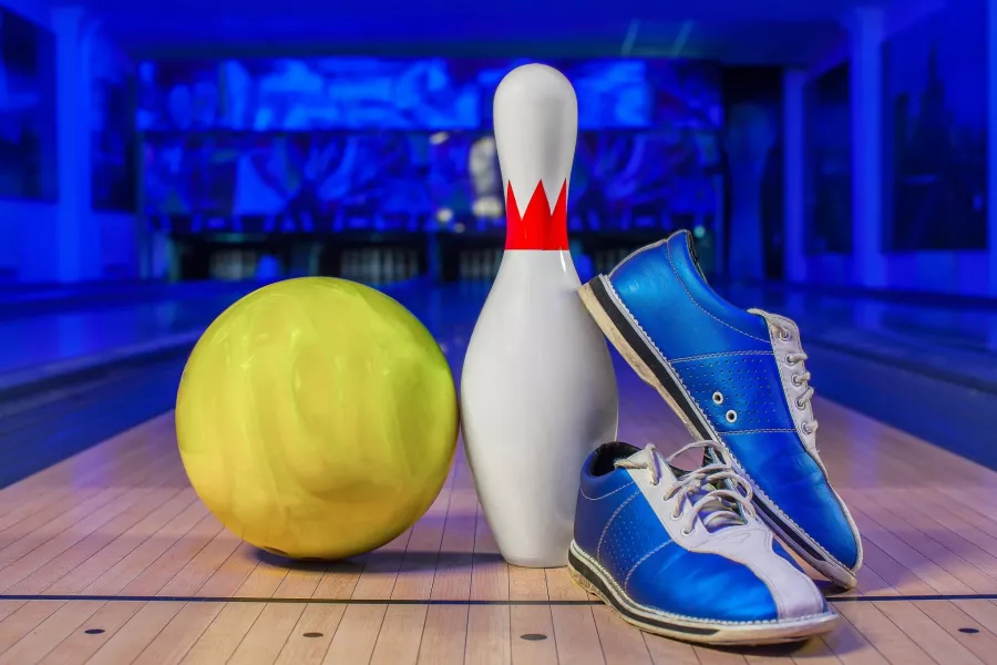 Боулинг-клуб Golden Ball Billiards & Bowling в Дубаи: Боулинг, Игра, Game, Веселье, Funny, Bowling,