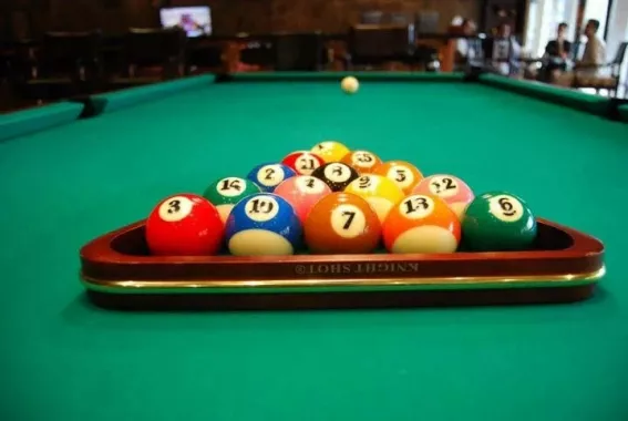 Бильярдный клуб "Flamingo Billiards"