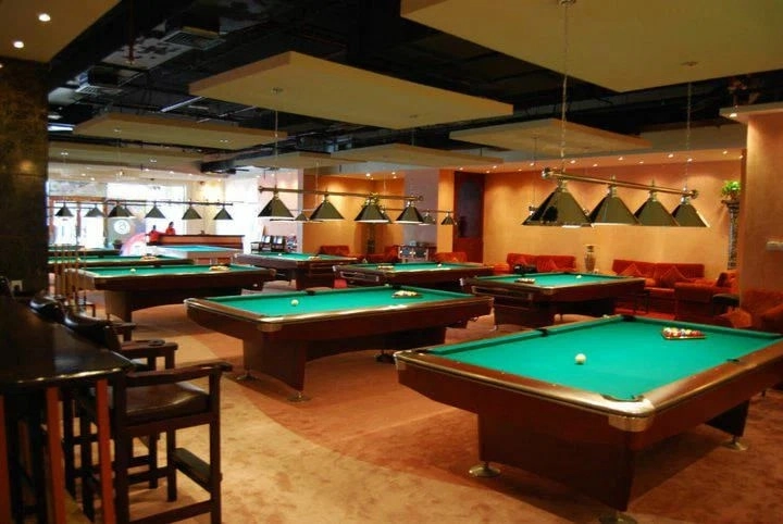 Бильярдный клуб Flamingo Billiards в Дубаи: Бильярд, Игра, Game, Веселье, Funny, Компания,