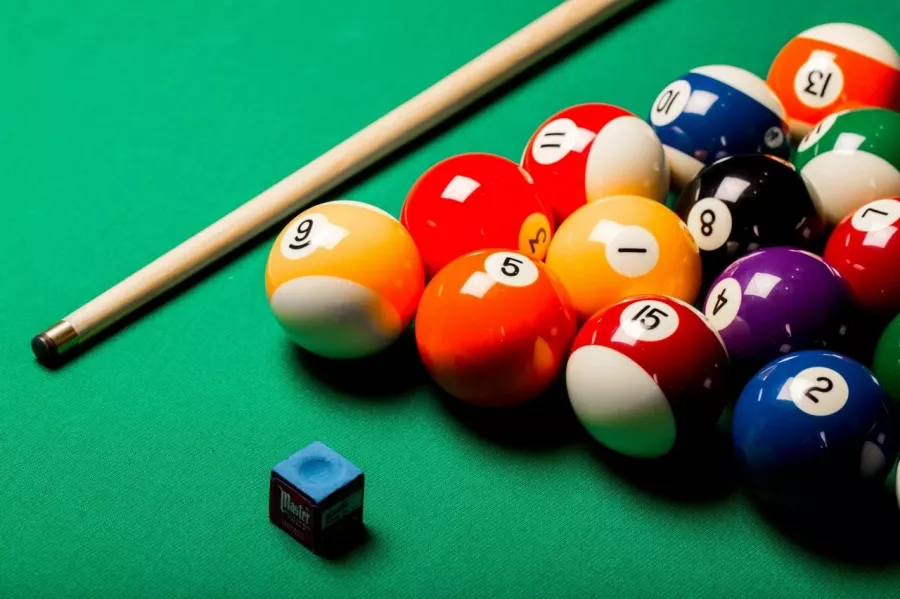 Бильярдный клуб Dubai Snooker Club в Дубаи: Бильярд, Игра, Game, Веселье, Funny, Компания,