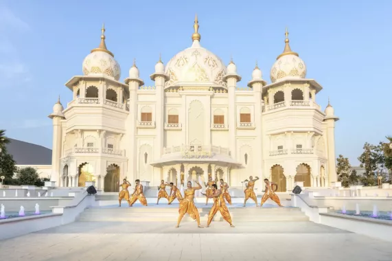 Тематический парк "Bollywood Parks"