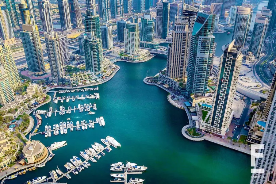 Городской пляж Dubai Marina beach в Дубаи: Пляж, Бесплатный Пляж, Пляжный Спорт, Пляжные Кафе, Пляж для Семьи, Пляжный Ресторан, Песчаный Пляж, Пляжные Развлечения, Пляжный Отдых,