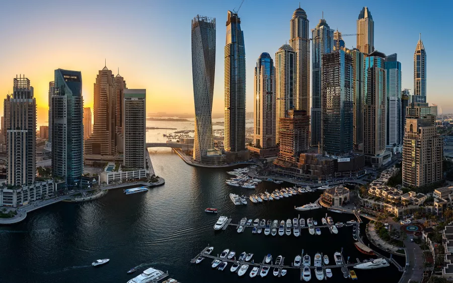 Городской пляж Dubai Marina beach в Дубаи: Пляж, Бесплатный Пляж, Пляжный Спорт, Пляжные Кафе, Пляж для Семьи, Пляжный Ресторан, Песчаный Пляж, Пляжные Развлечения, Пляжный Отдых,