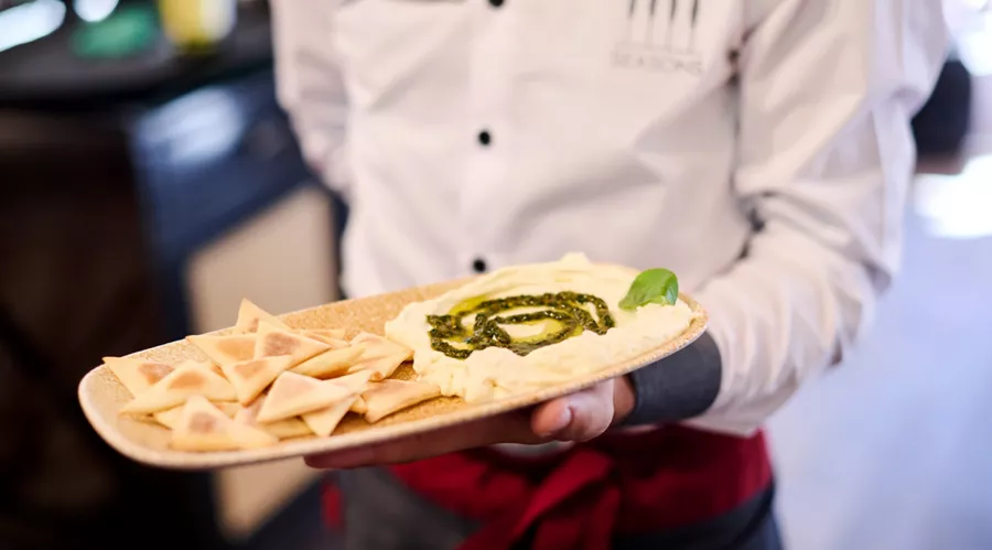 Ресторан Сизнс в Ереване: Ресторан, Европейская кухня, Вкусно поесть, Морепродукты, Оригинальная подача, Живая музыка, Интересное меню,