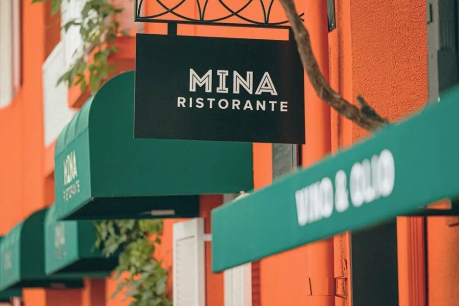 Ресторан Mina в Ереване: Высокая кухня, Пицца, Мороженое, Морепродукты, Десерты, Стейки, Вино, Европейская кухня, Веранда, Для особых случаев, Для свиданий,