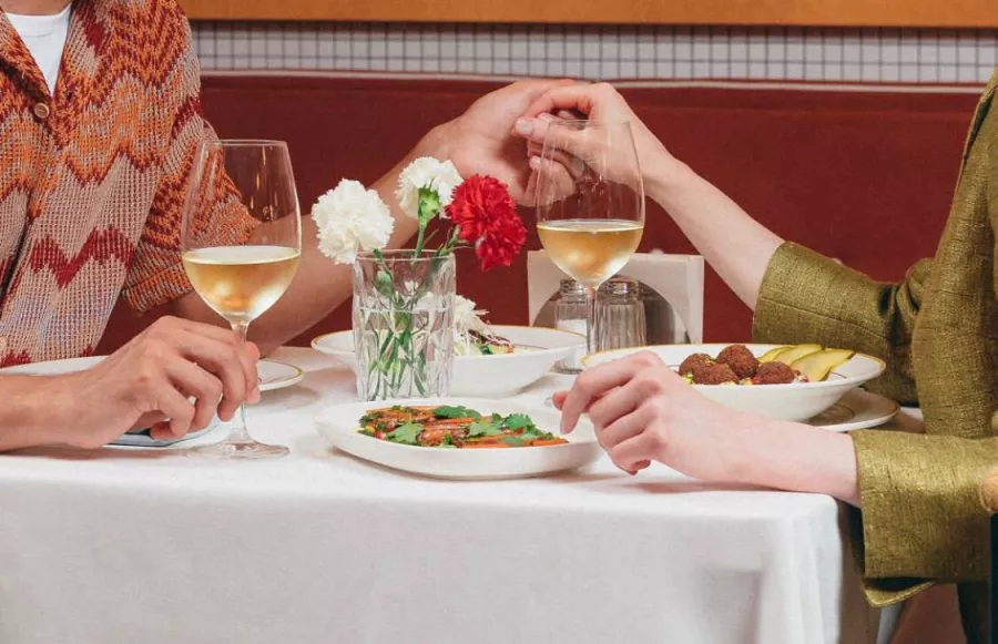 Ресторан Sirelis в Ереване: Армянская кухня, Ресторан, Для свиданий, Грузинская кухня, Шашлык, Авторские коктейли, Веранда, Для особых случаев, Алкоголь,