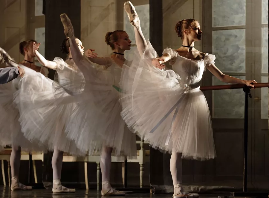 Школа танцев Two Ballet Dance в Дубаи: Хореография, Dance, Танцы, Choreography, Школа танцев, Балет,