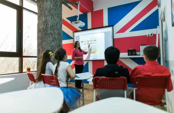 Языковая школа "Academic"