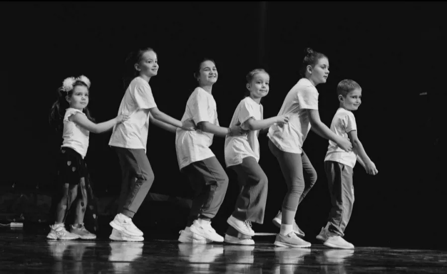 Школа танца и растяжки Vozdyx.danse в Ставрополе: Растяжка , Танцы, Контемп, Танцевальная группа, Концерты, Танцор, Развиваться,