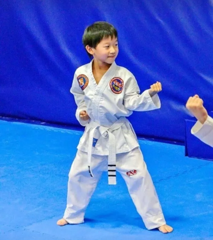 Спортивный клуб тхеквондо "Чонджи"