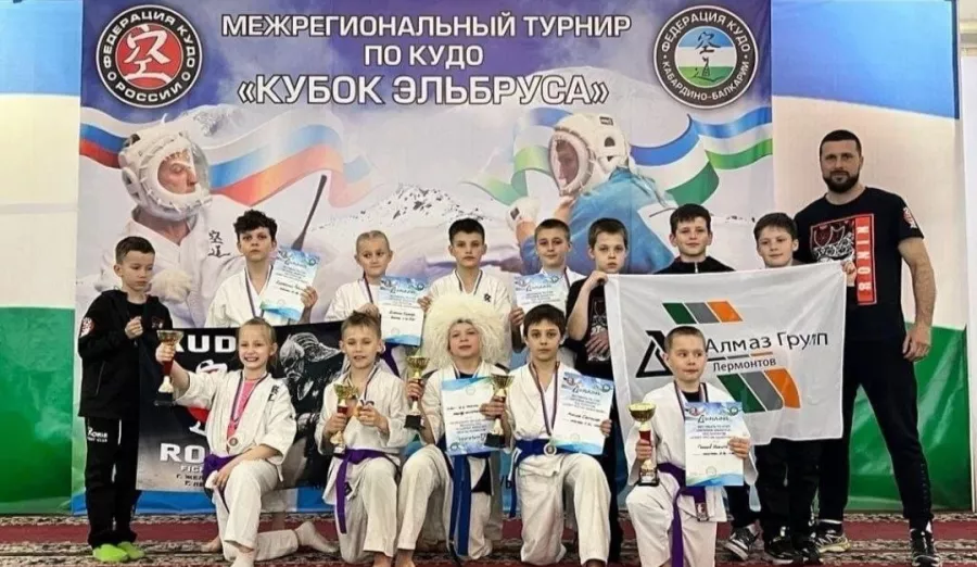 Спортивный клуб Олимп в Ставрополе: Тренировки , Боевые искусства , Рукопашный бой , Спортивный клуб , Секция, Каратэ,