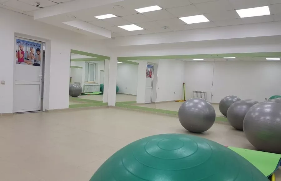 Спортивно-оздоровительный клуб Ariel в Ставрополе: Фитнес , Тренер , Персональный тренер , Бассейн , Массаж , Растяжка ,