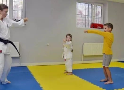 Спортивный клуб "Fly"